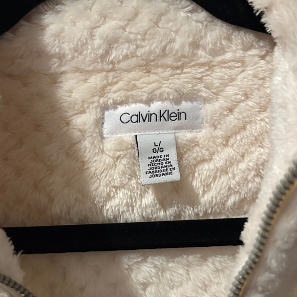 Calvin Klein Cream Textured Vest - Picture 2 of 4